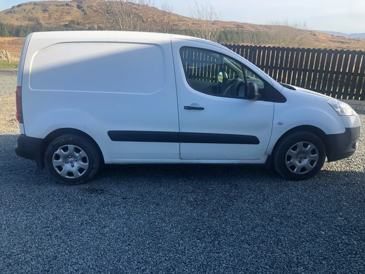 Peugeot Partner 2015 - Image 2