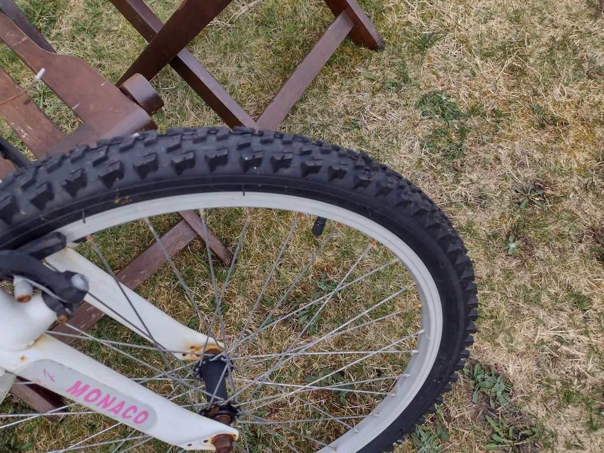 Heavy Mountain bike 24 " wheels - Image 4