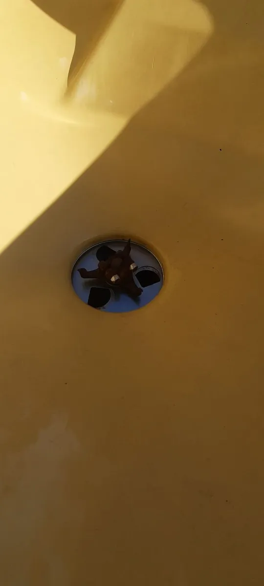 Vicon fertiliser spreader - Image 2