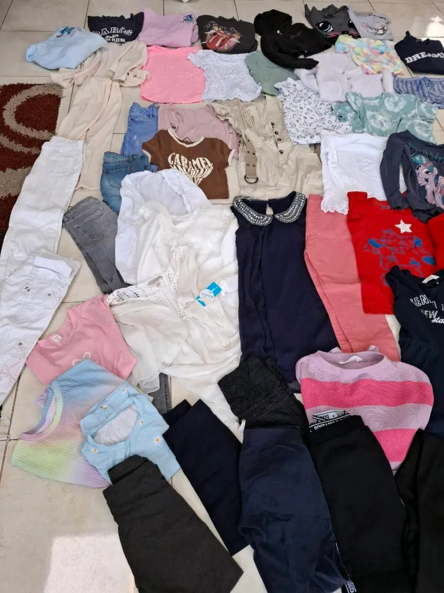 Girls clothes bundle age 9-10 - Image 3