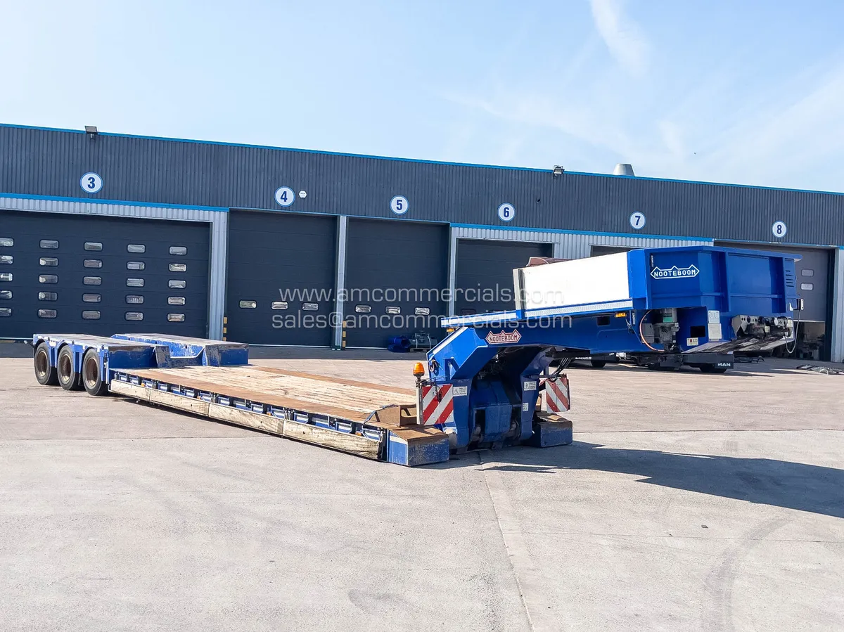 2014 NOOTEBOOM EURO-60-03 LOW BED LOADER TRAILER - Image 1
