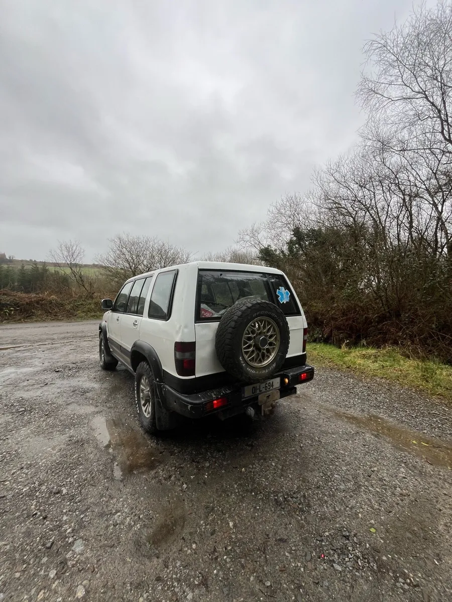 Isuzu trooper - Image 4