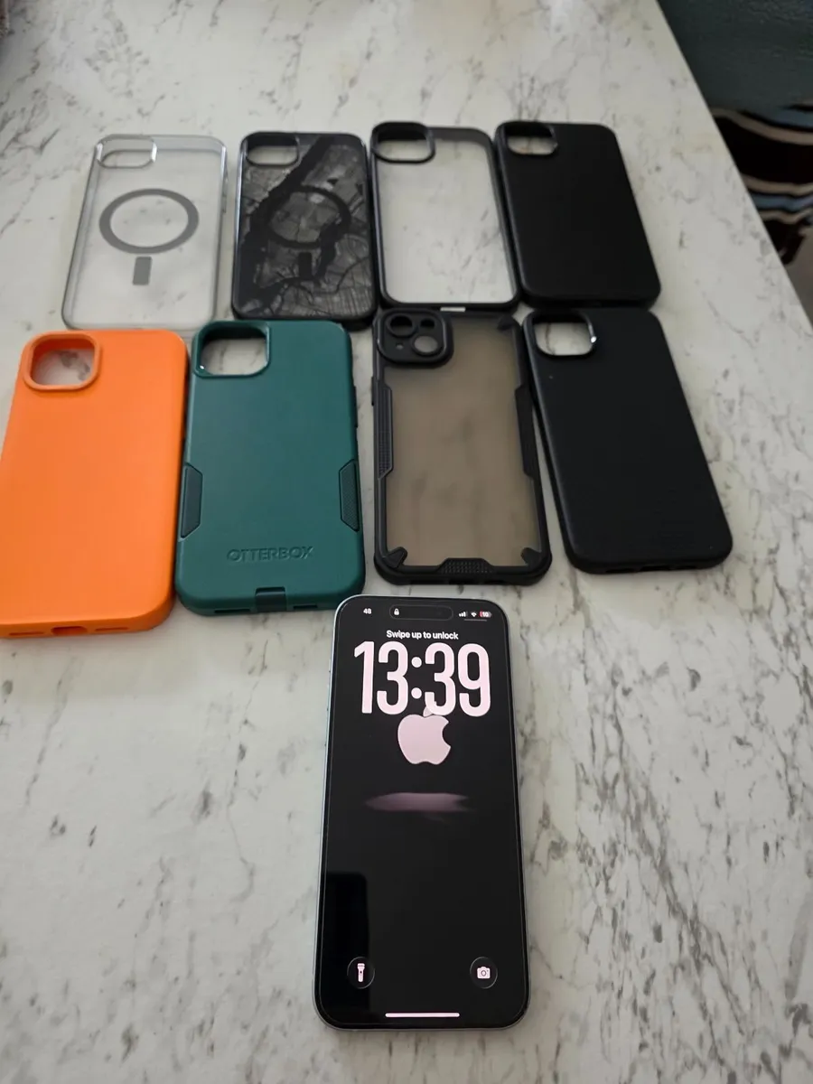 Iphone 15 plus phone