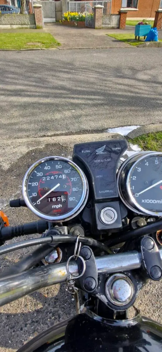 Honda CB 250 nighthawk - Image 3