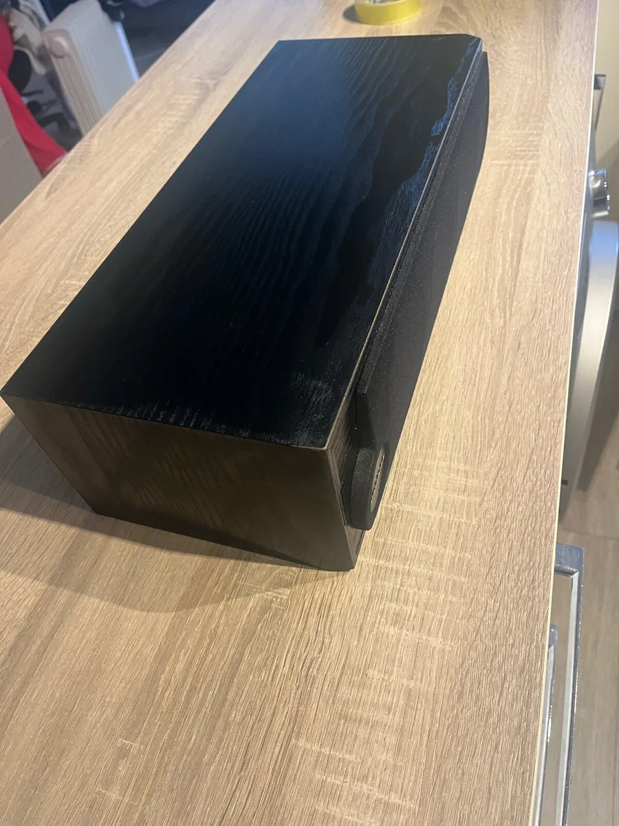 Centre speaker - Image 1