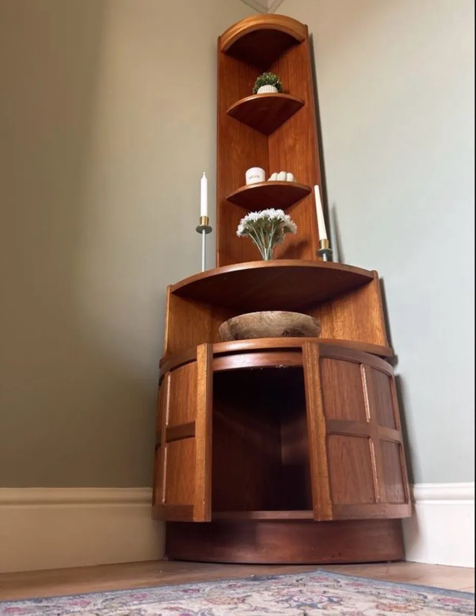 Mid Century Nathan Corner Unit - Image 1