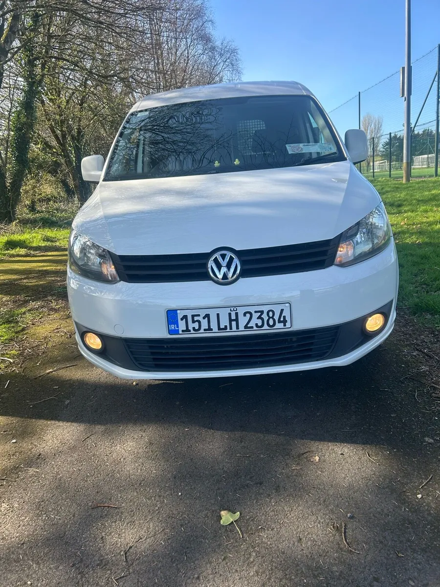 2015 VW CADDY Highline DOE&TAX - Image 2