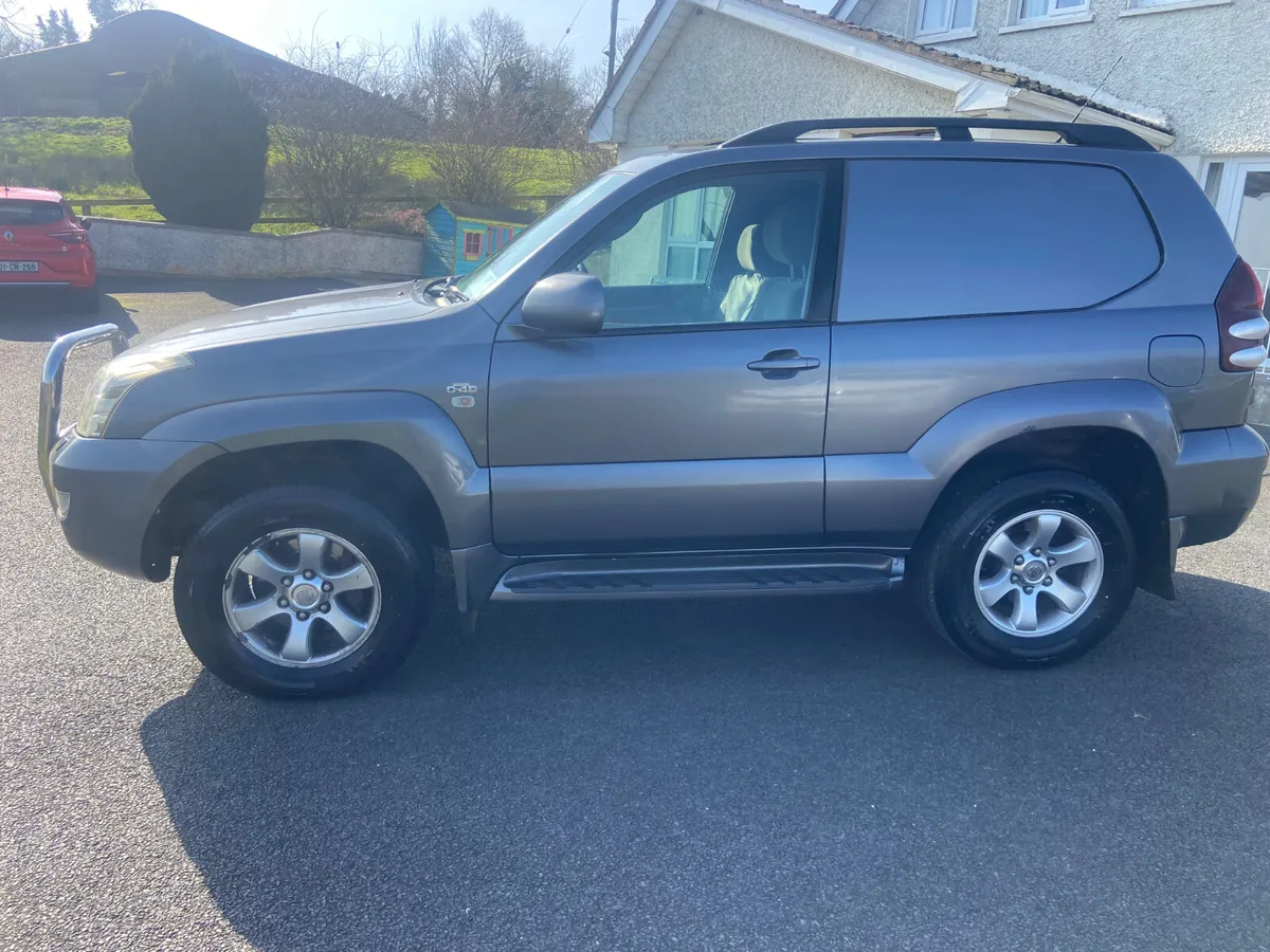 Toyota Land Cruiser 2008 - Image 4