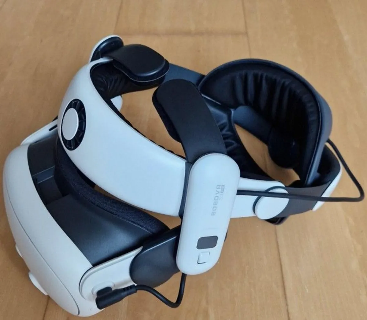 Meta Quest 3 VR Headset – 128GB + BOBOVR S3 Pro Ba - Image 2