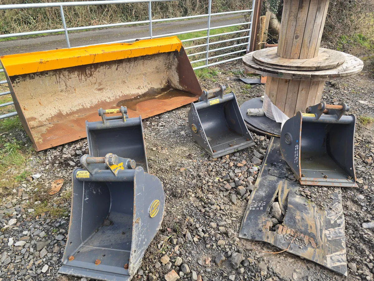 Selection of  Buckets - Image 4