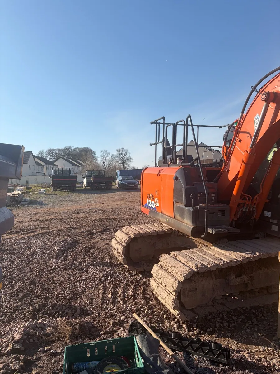 Hitachi 130-6 for sale - Image 4