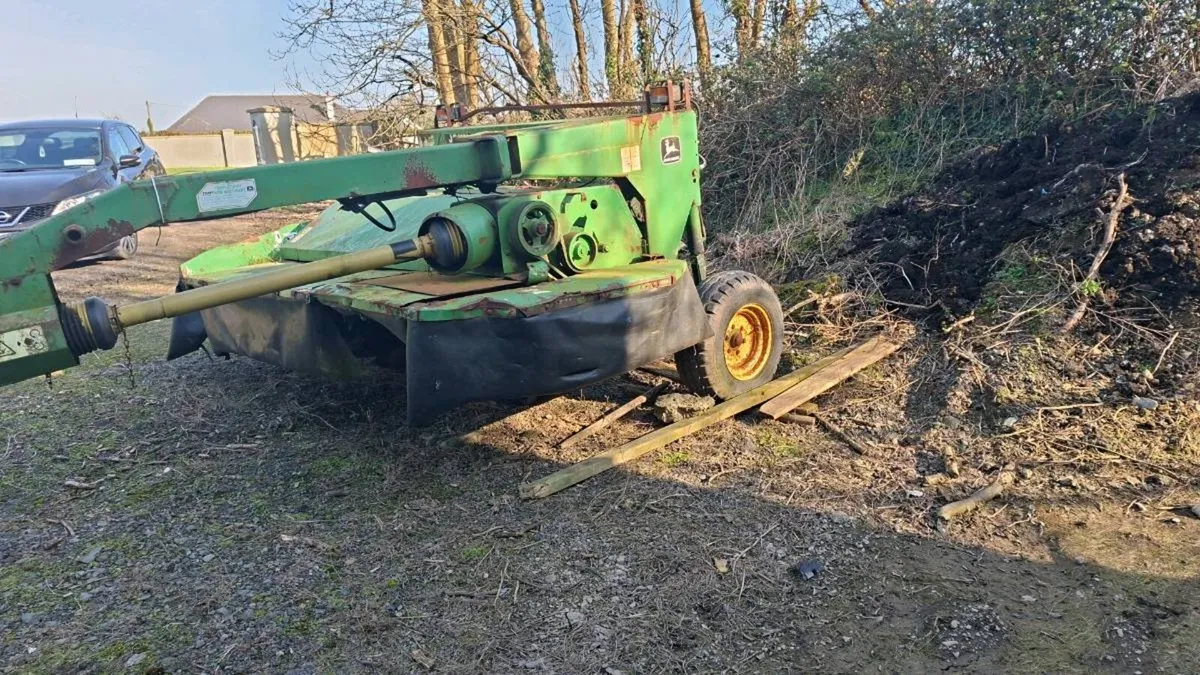 John Deere 1350 mower - Image 2