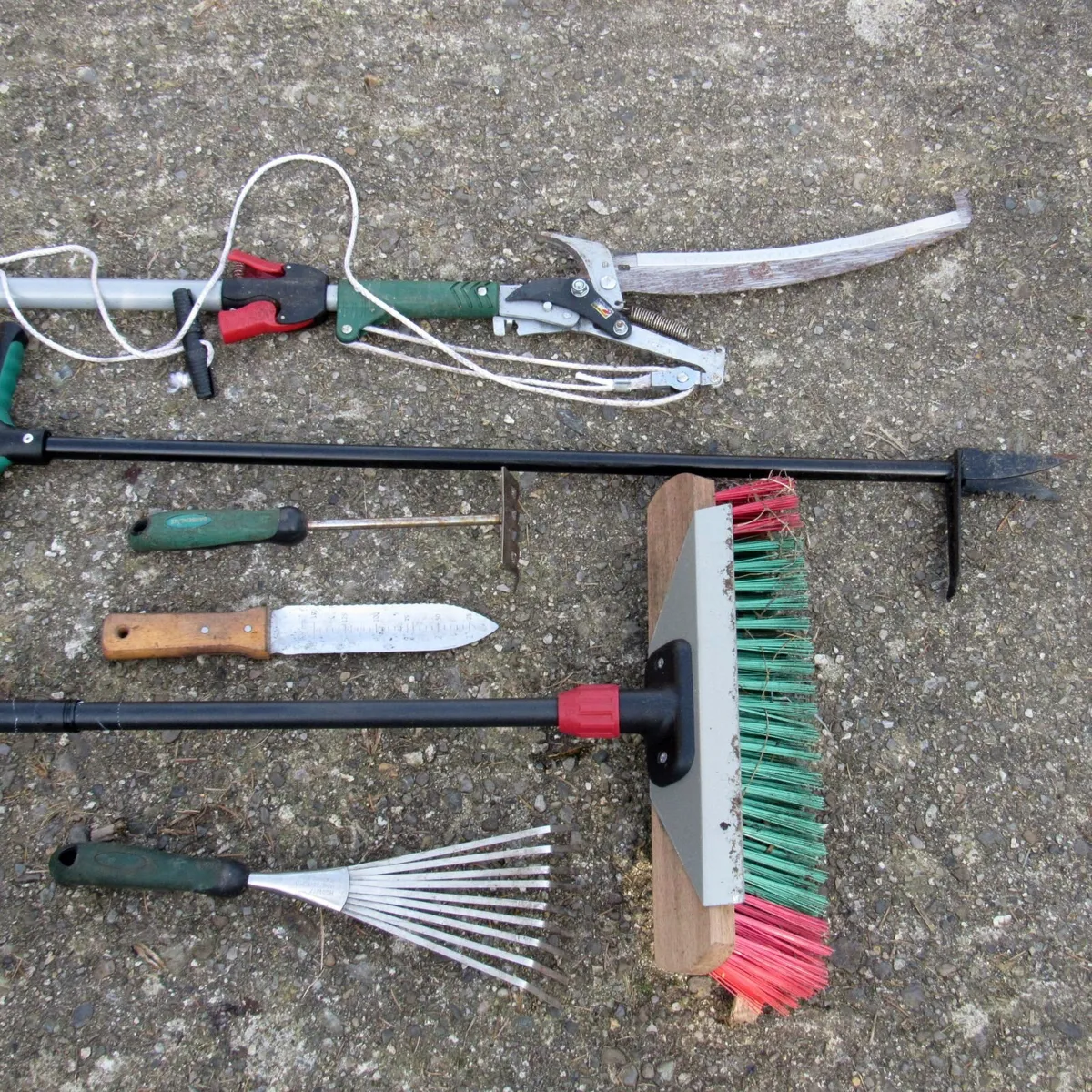 Complete Garden Bundle Hose Tools Sprayer Watering - Image 1