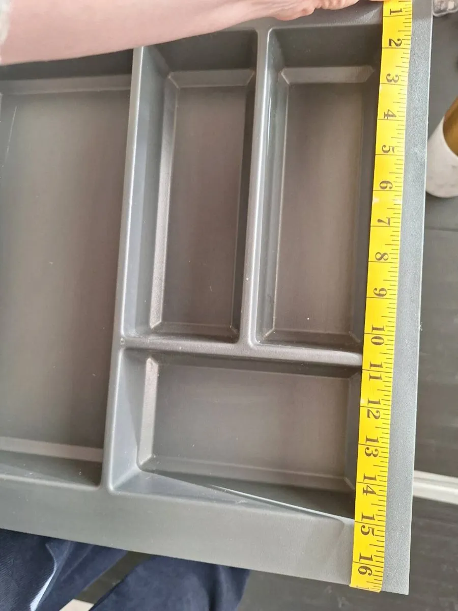 Cutlery drawer tray - Image 3