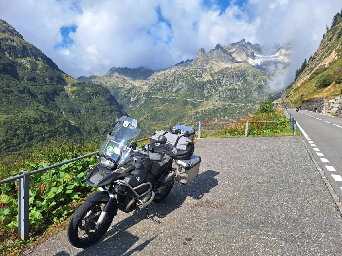 BMW R1200 GS Adventure - Image 1