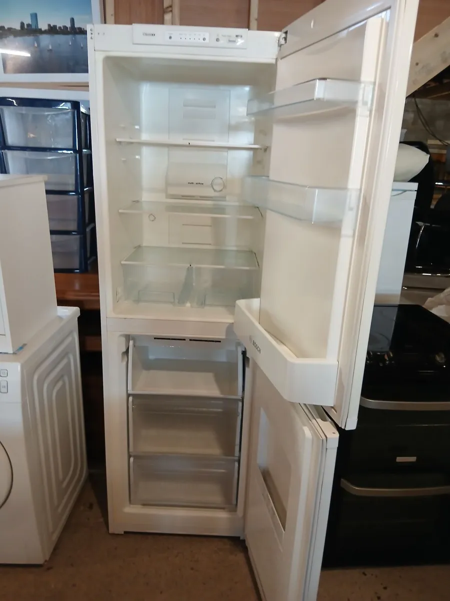 Fridge freezer - Image 4