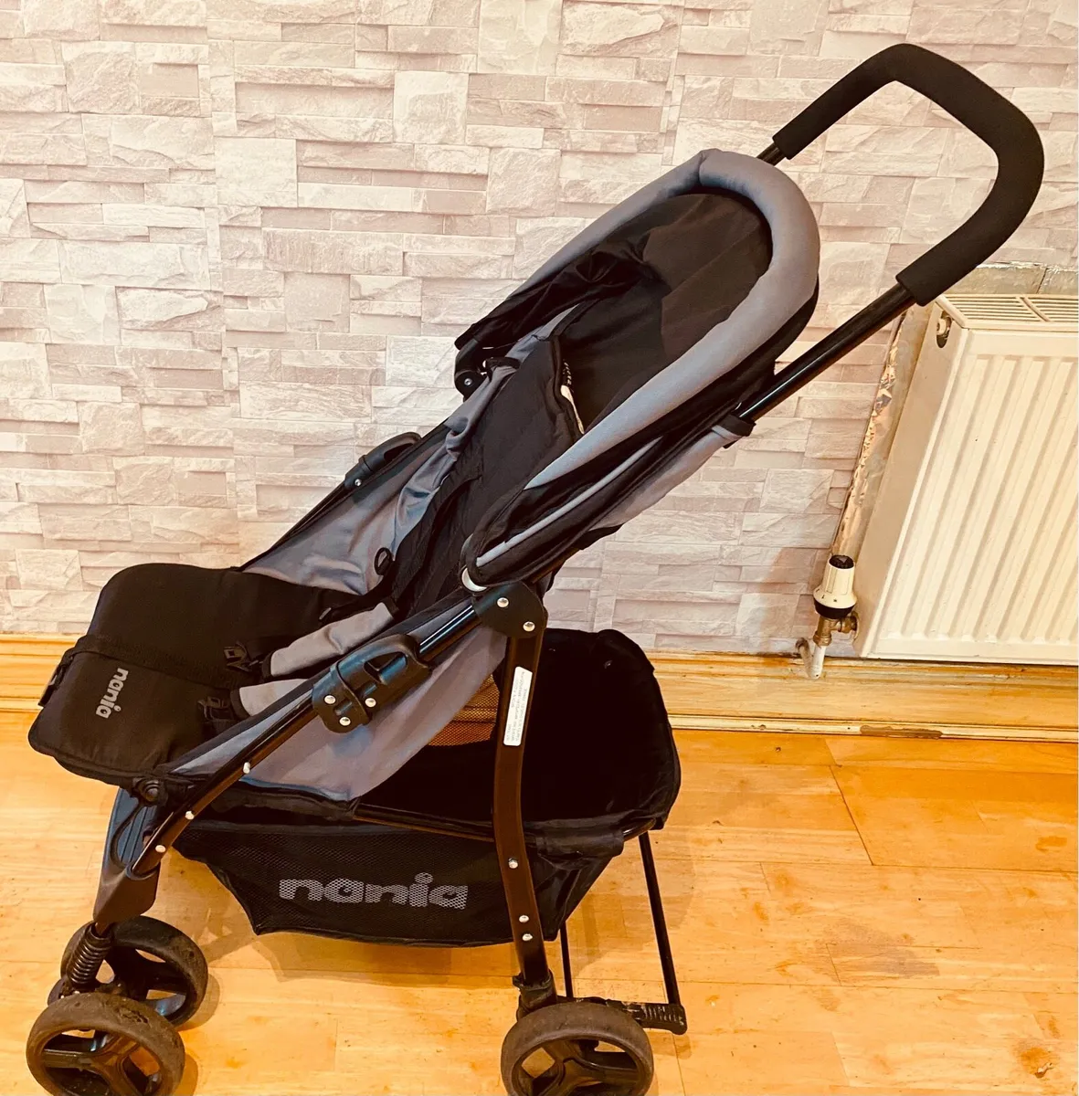 Compact stroller with car seat - Image 4