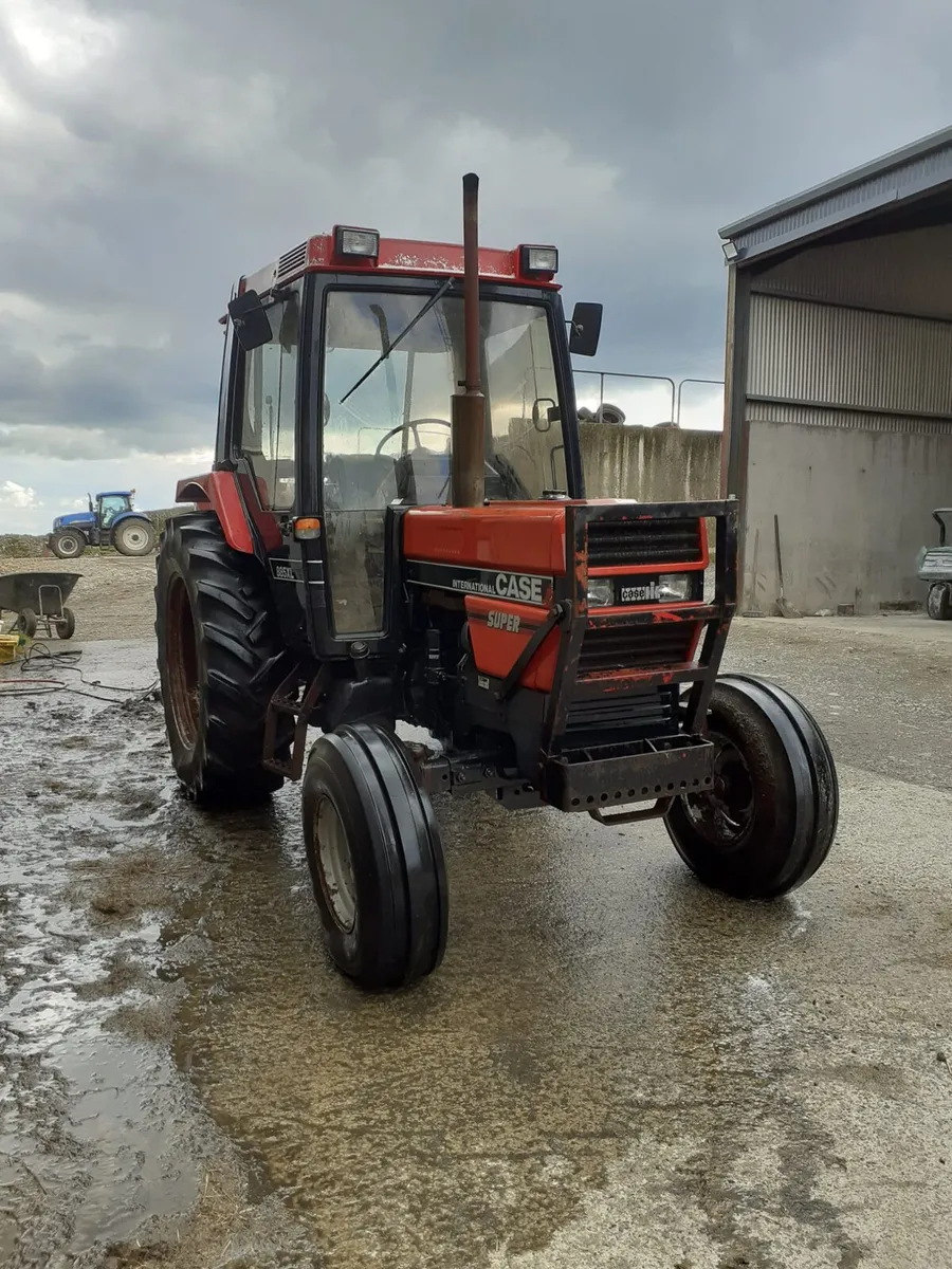 Case  885xl super tractor - Image 1