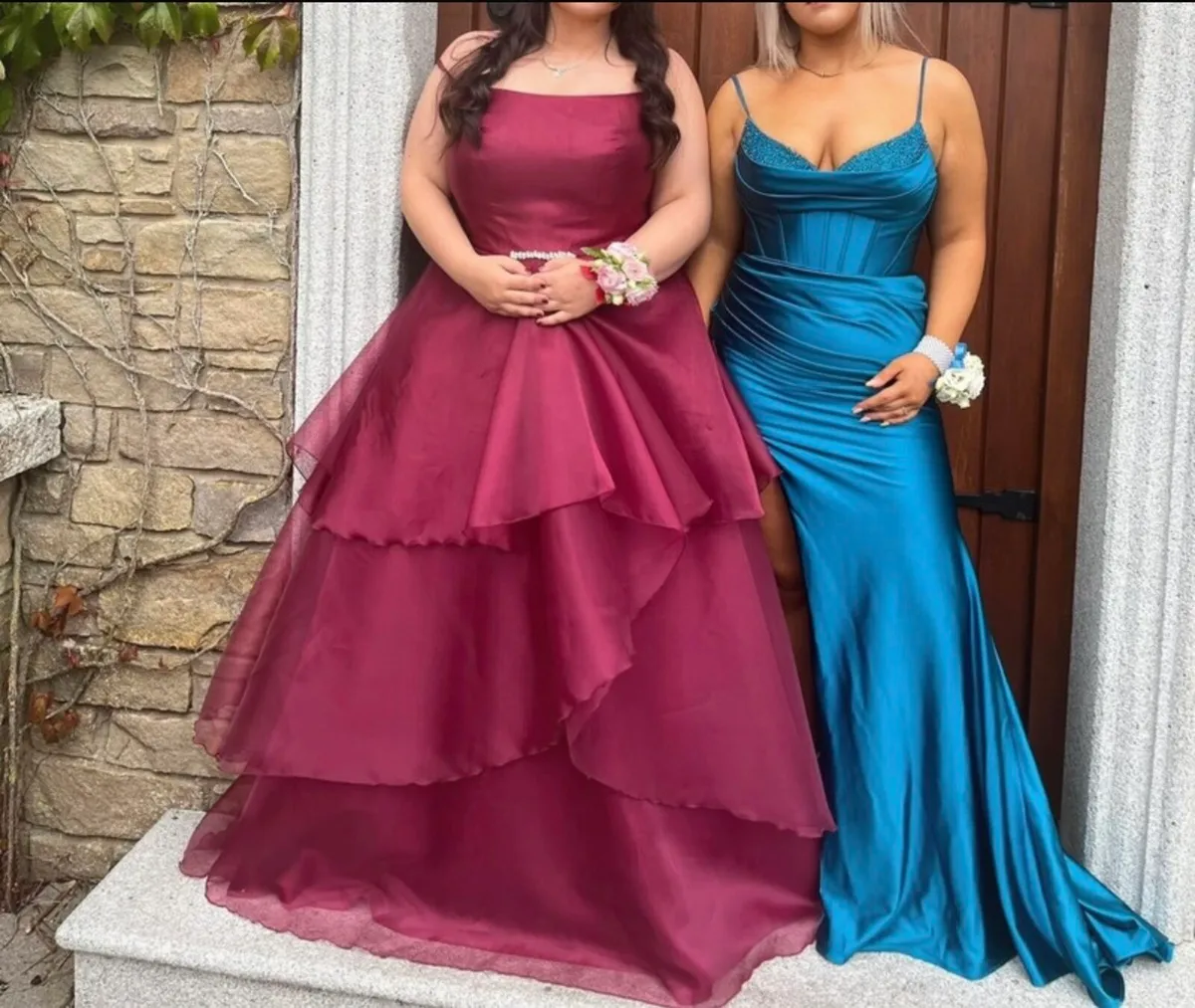 Burgundy debs dress - Image 1