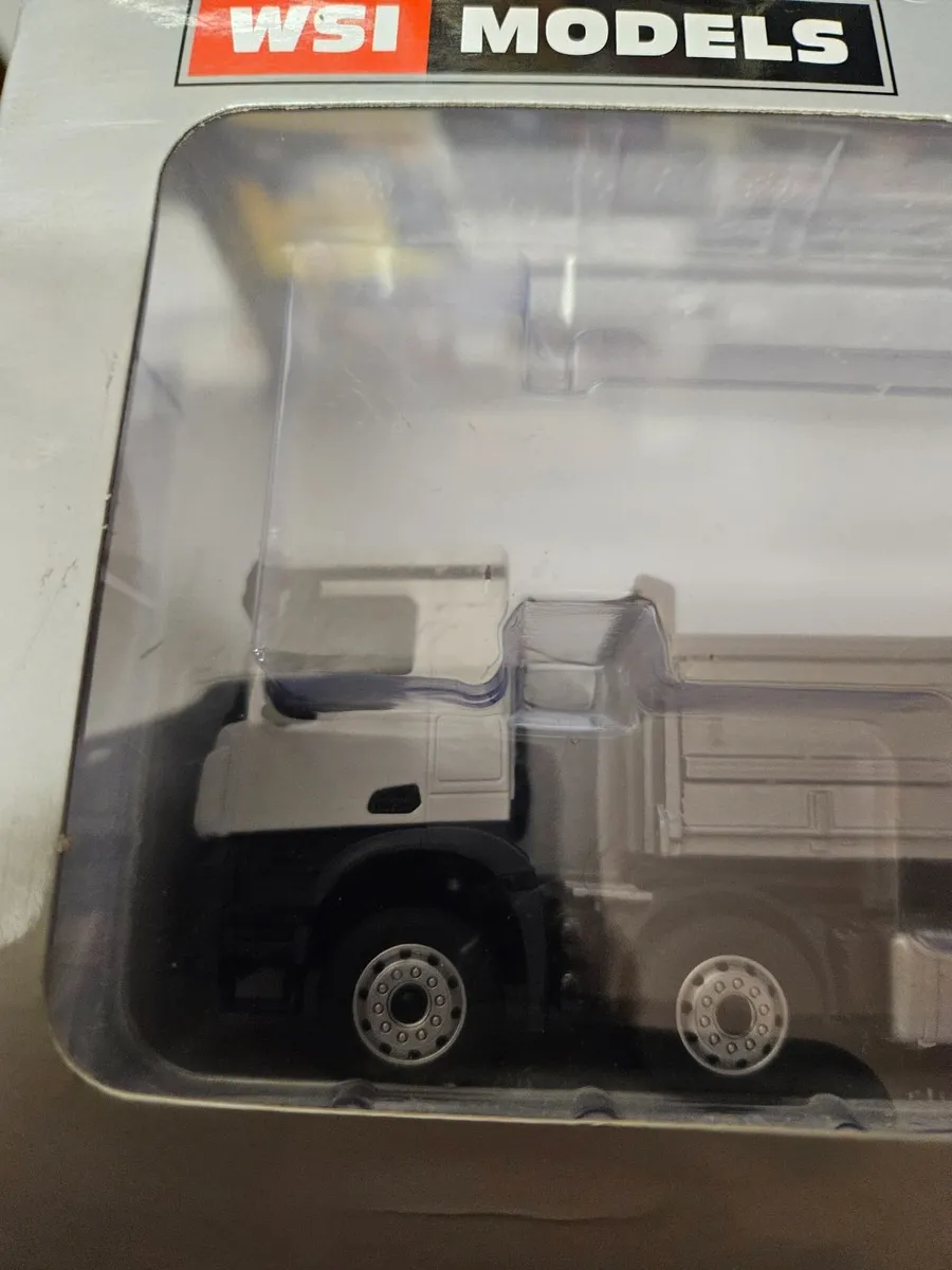 Corgi WSI Tipper Truck 1.50 - Image 2