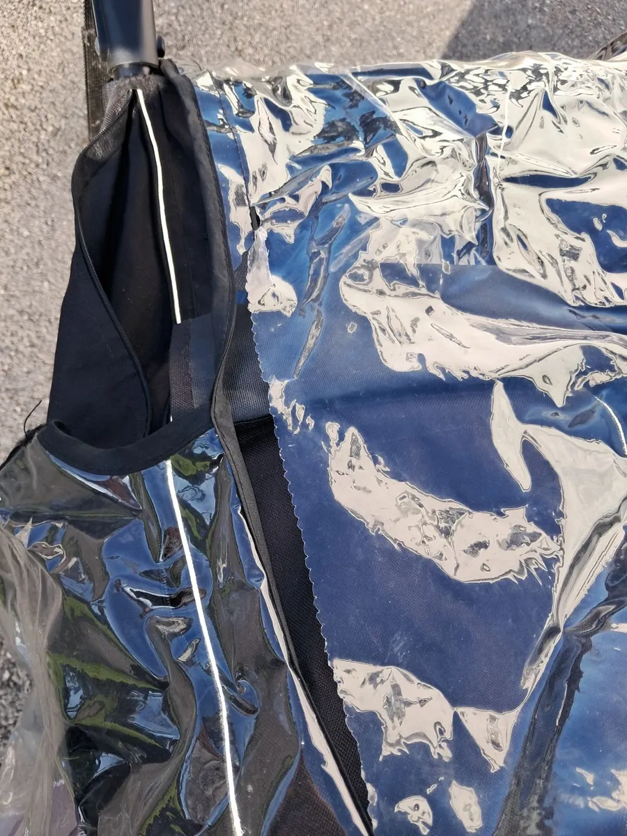 Out n About double buggy - Image 2