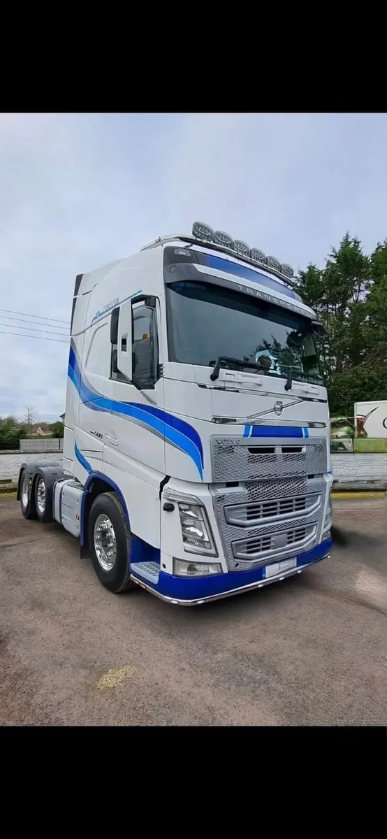 Volvo FH500 6 x 2 Midlift - Image 1