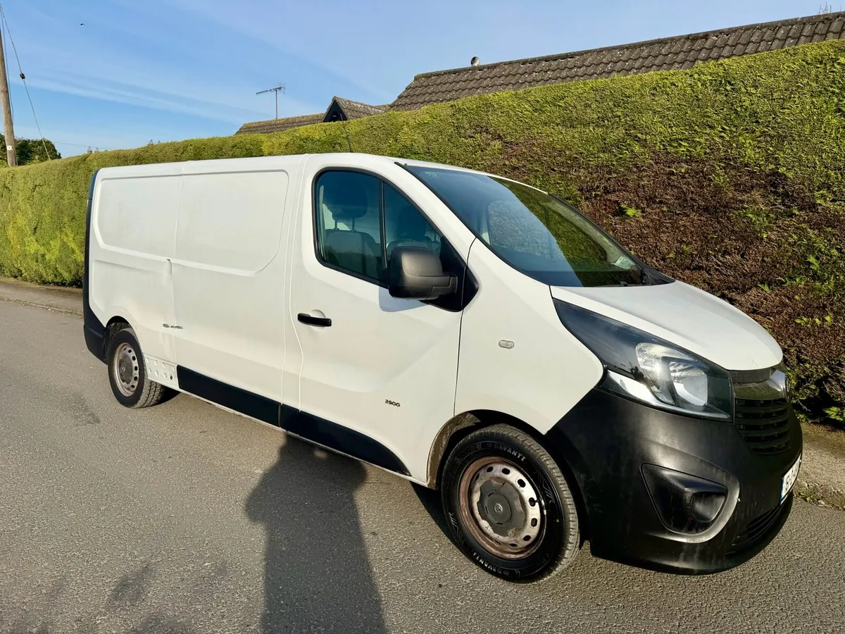2016 Opel Vivaro LWB Taxed and Tested - Image 4