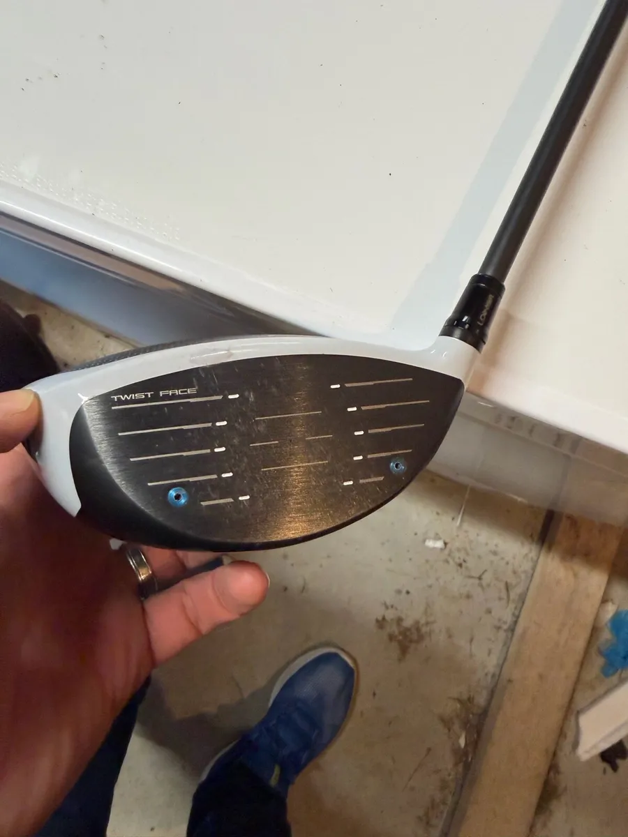 SIM driver 9.0 degree x flex shaft - Image 3