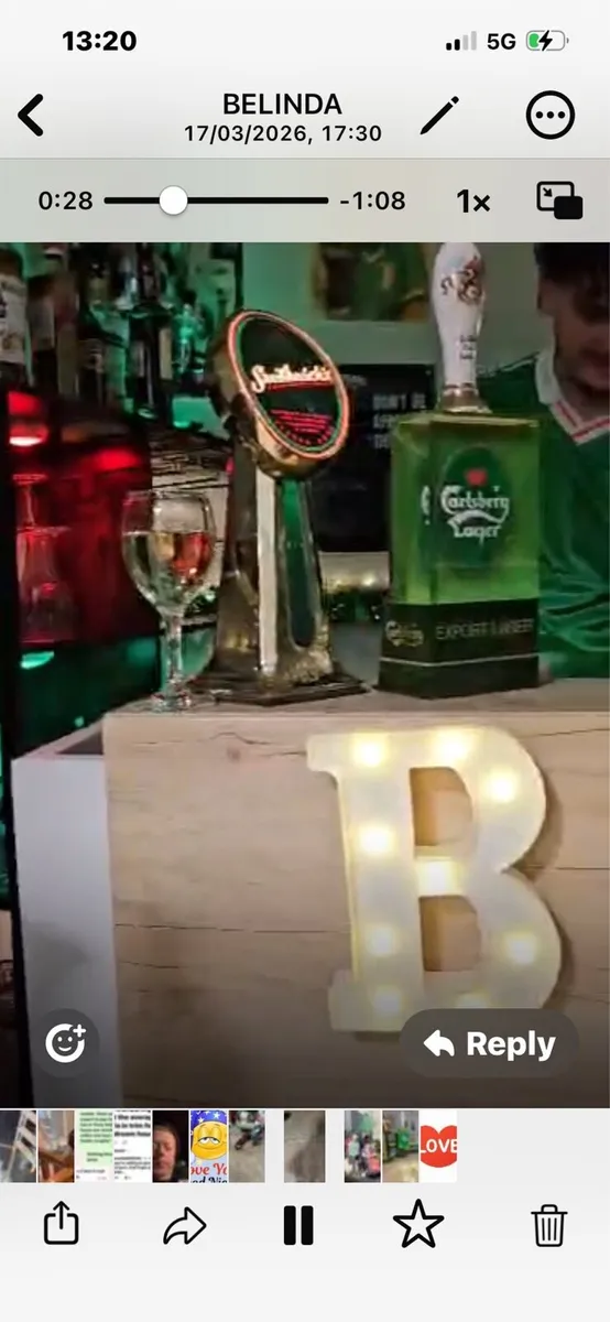 Pub memorabilia - Image 3