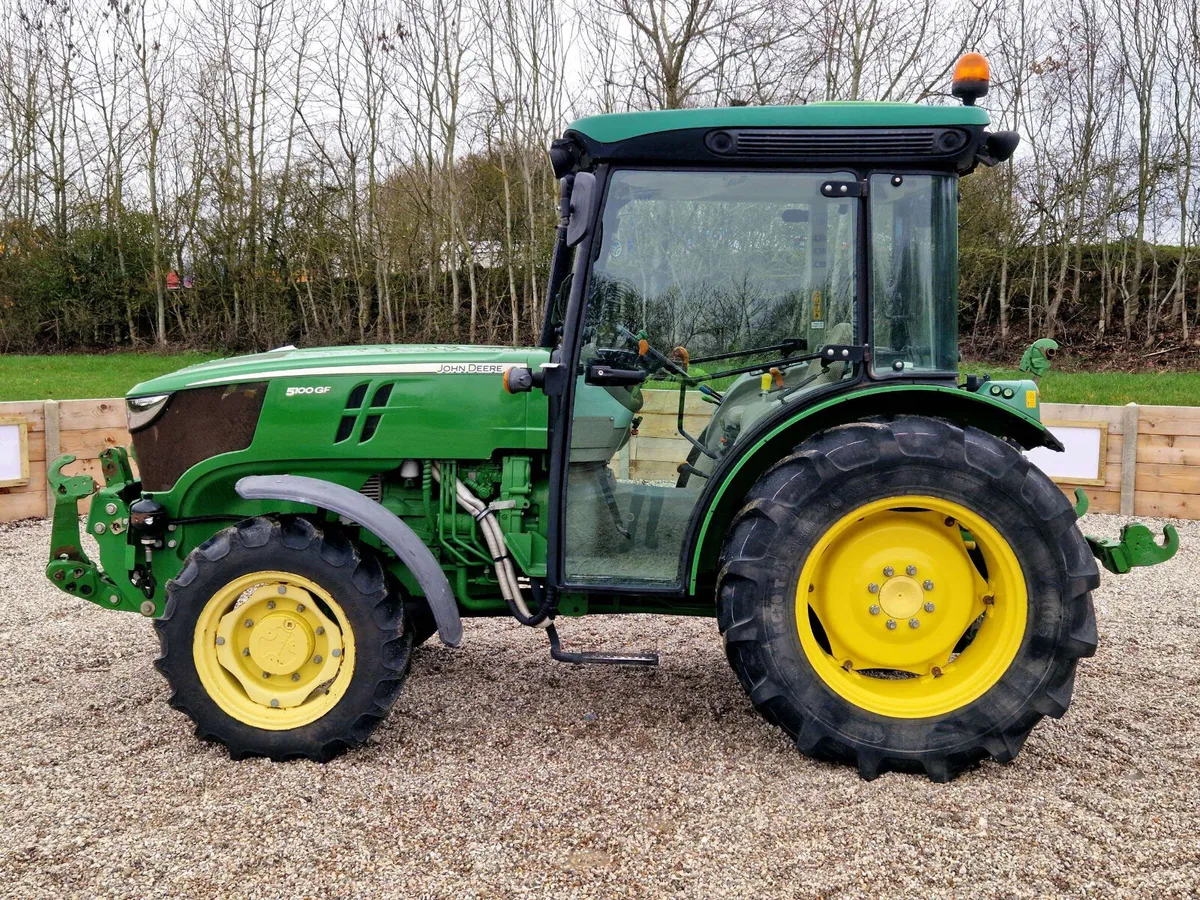 JOHN DEERE 5100 GF ORCHARD MODEL 4WD - Image 2