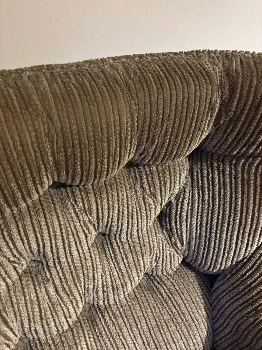 Comfy Jumbo Cord 3-Seater Sofa & Matching Armchair - Image 3