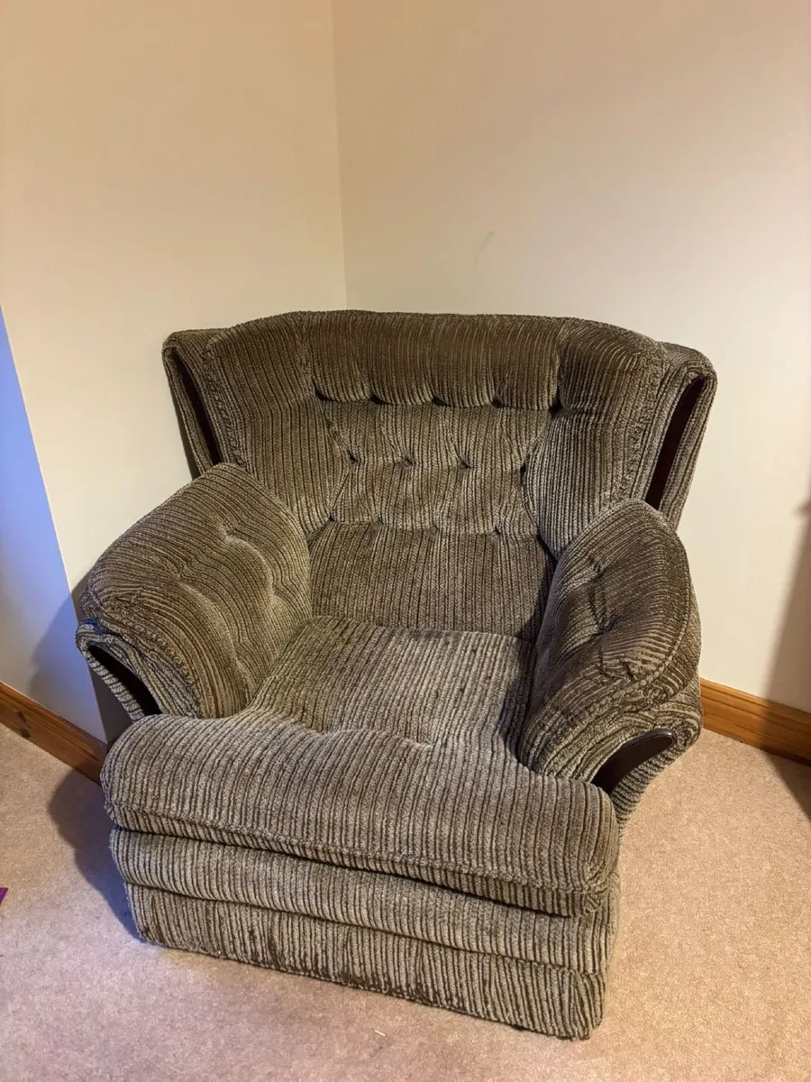Comfy Jumbo Cord 3-Seater Sofa & Matching Armchair - Image 2