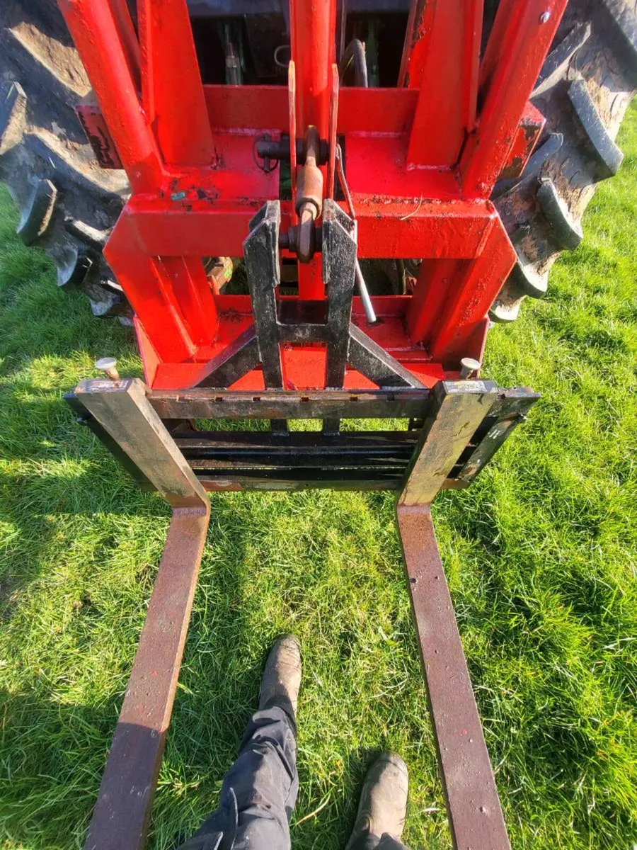 Redrock mast - Image 2