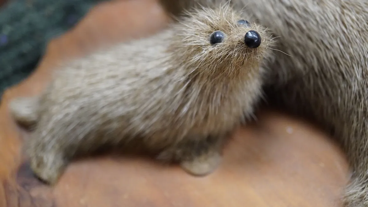 Vintage Faux Seal Pair Figure on Wooden Base - Image 3