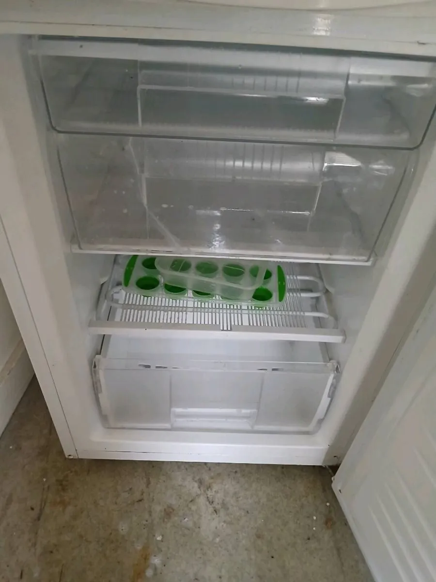 Fridge freezer - Image 3