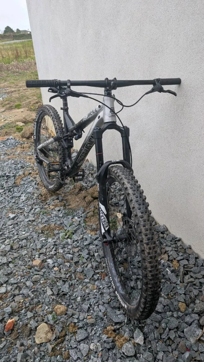 Commencal meta AM - Image 2