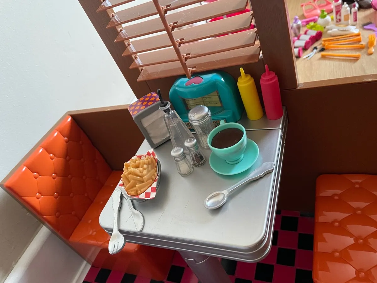 Our Generation Dolls, Millie and accessories - Image 1