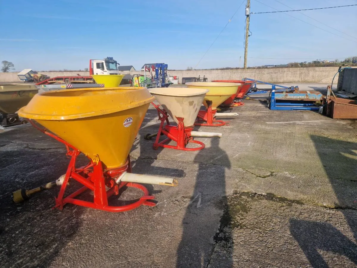 Fertiliser spreaders - Image 2