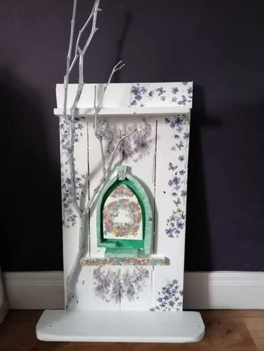 Enchanted fairy door/decorative shelf display - Image 4