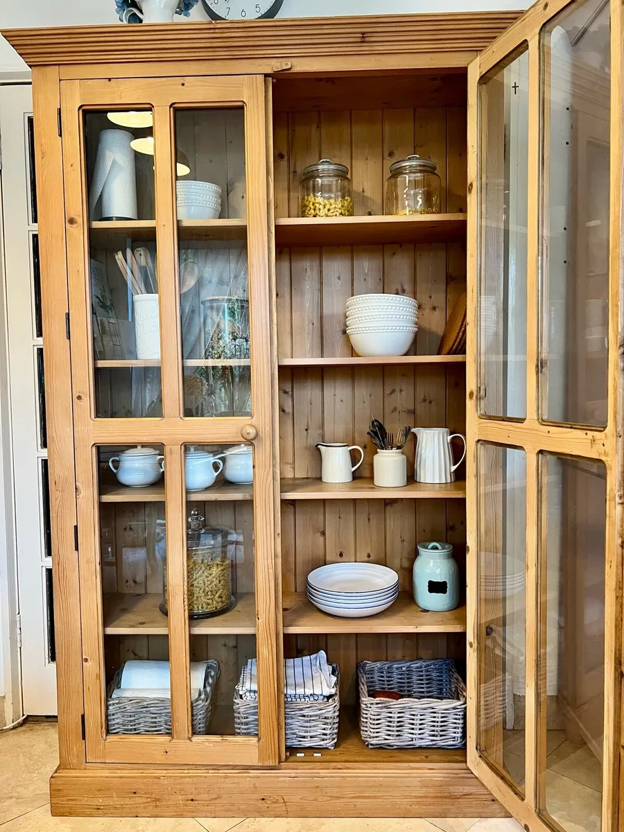Vintage waxed pine cabinet - Image 2