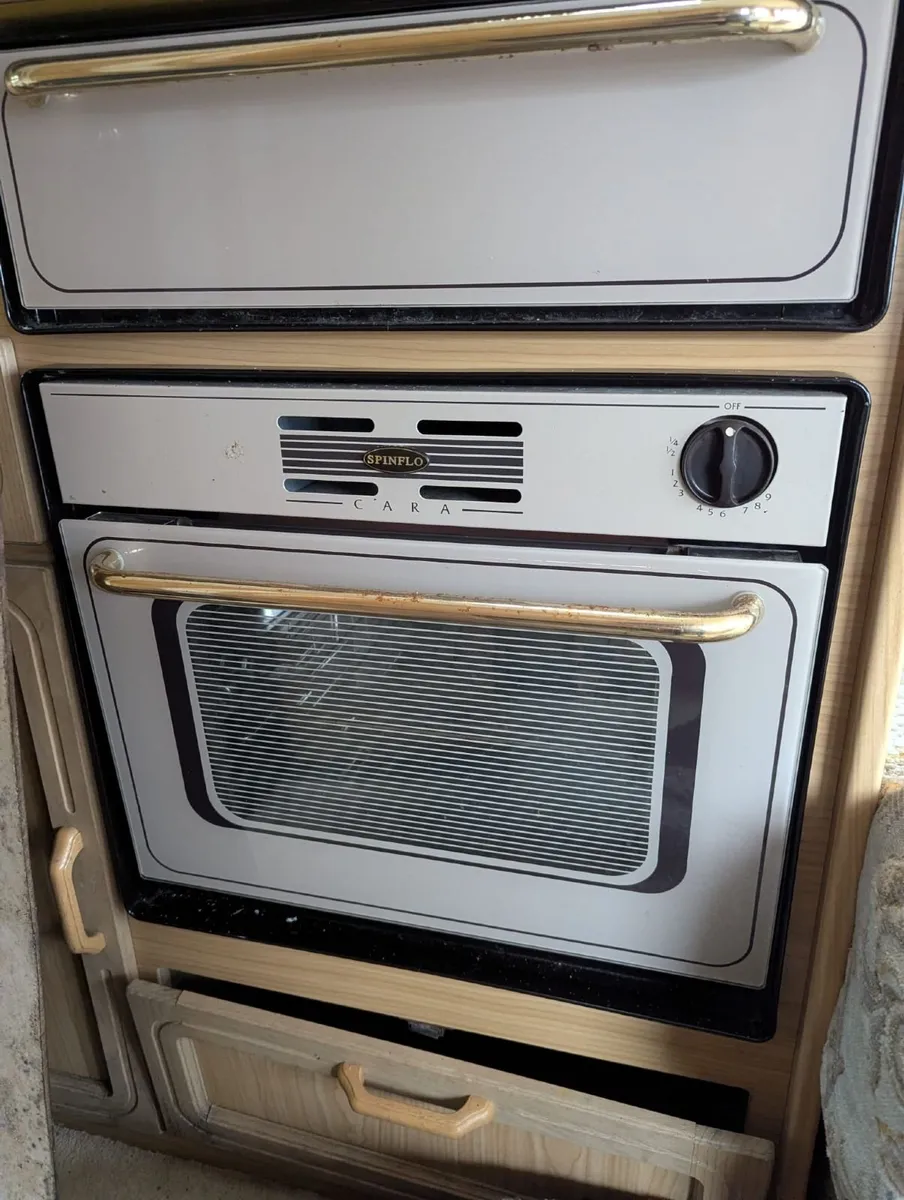 Caravan (faulty/broken) - Image 4