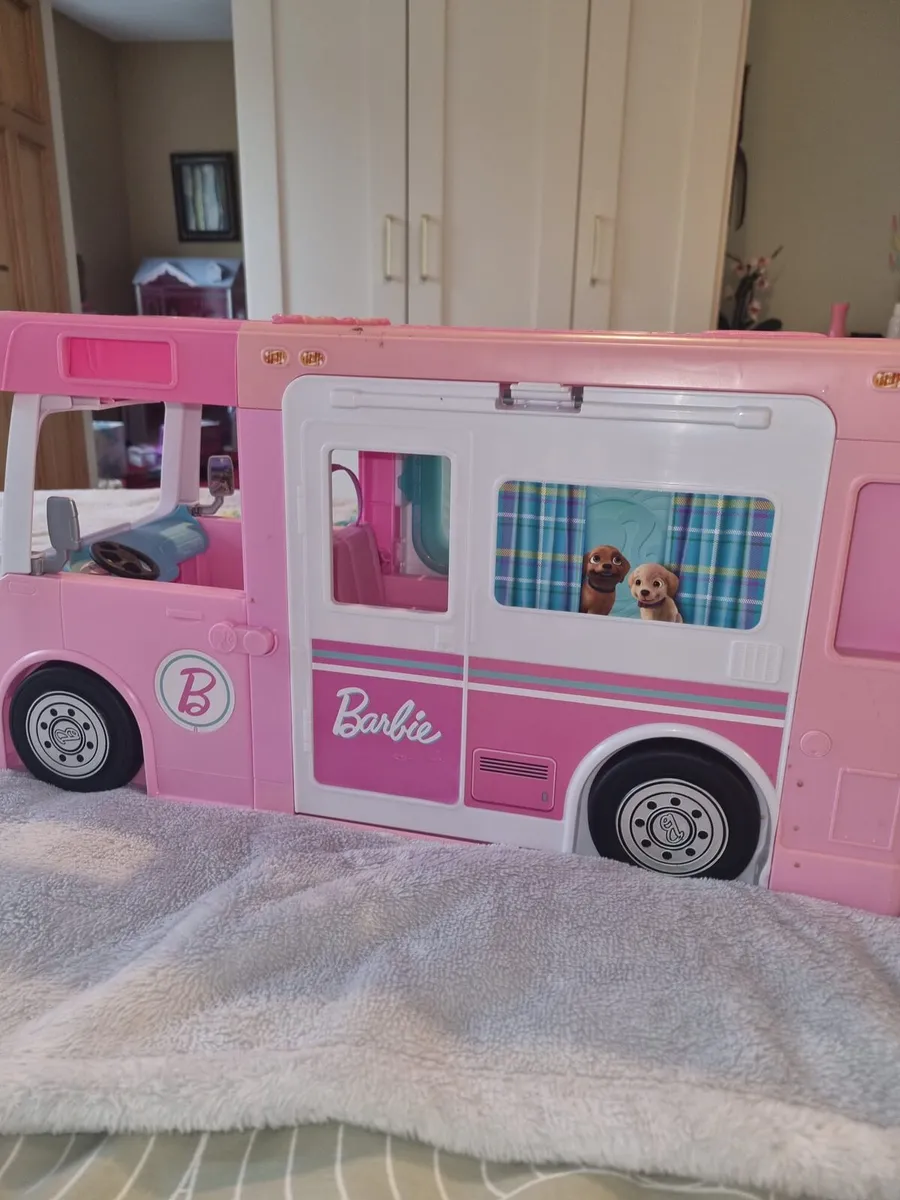 Barbie 3-in-1 Dream Camper - Image 2