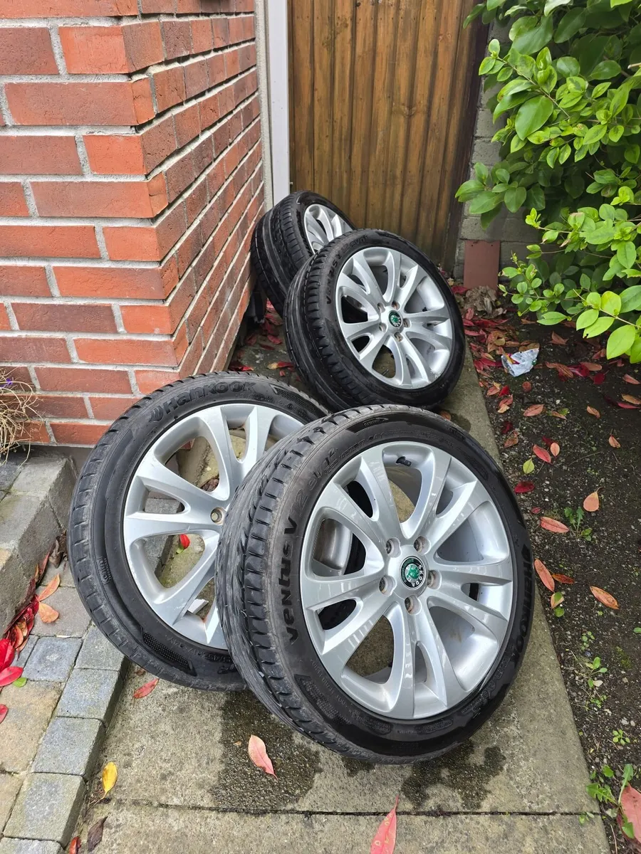 Skoda alloys 17" - Image 1
