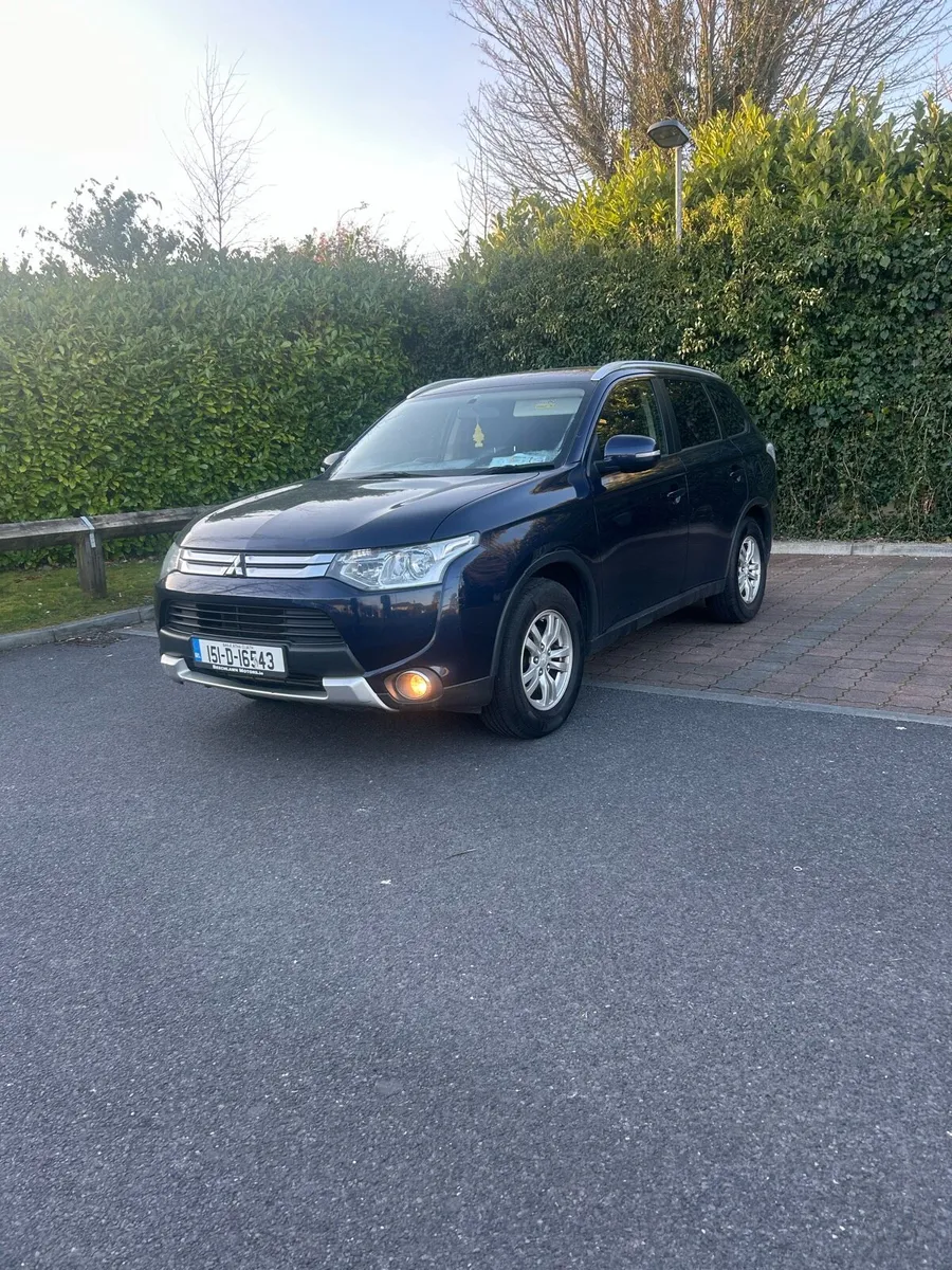 151 Mitsubishi Outlander DOE 12/26 - Image 1