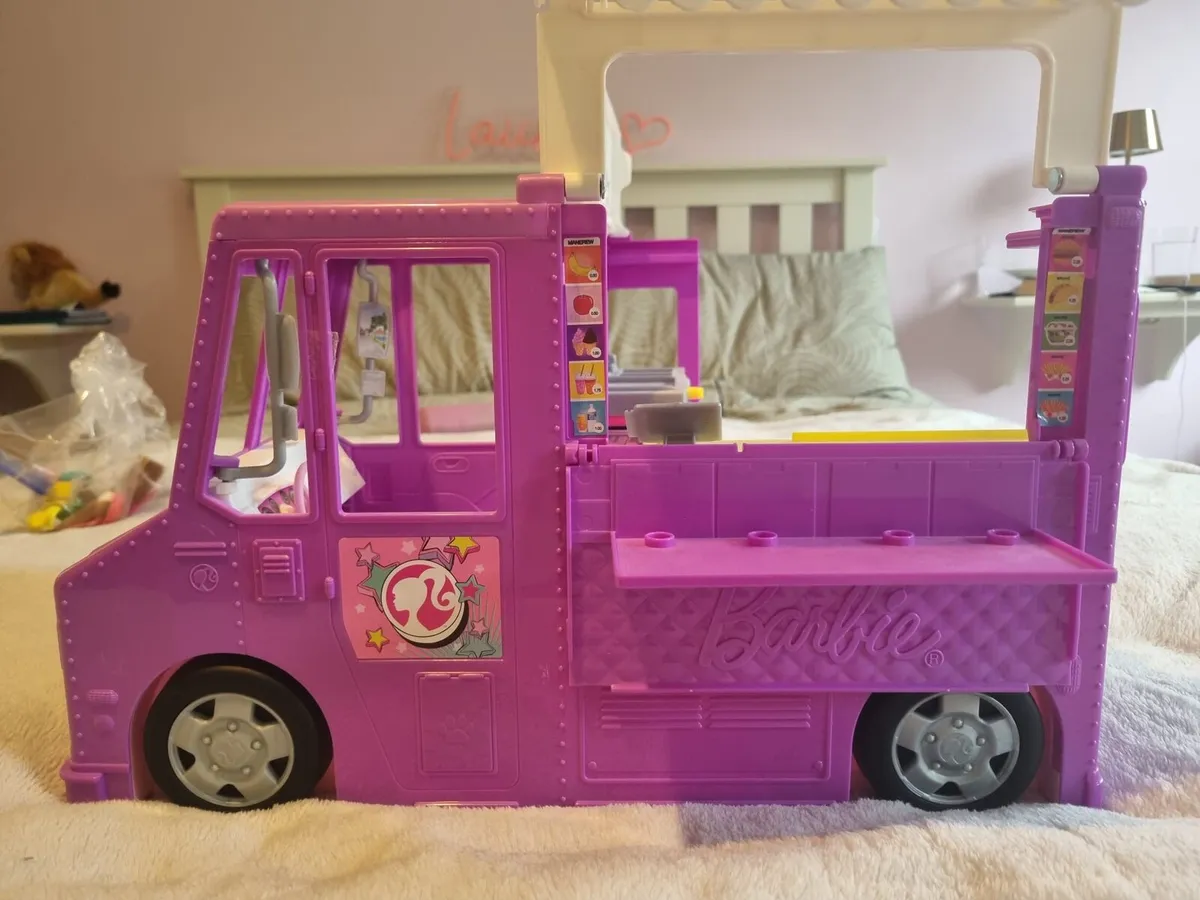 Barbie Food Truck - Image 3