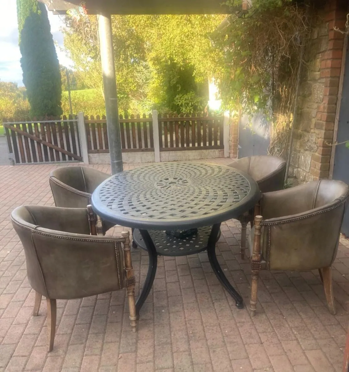 Outdoor Garden Furniture - Image 1