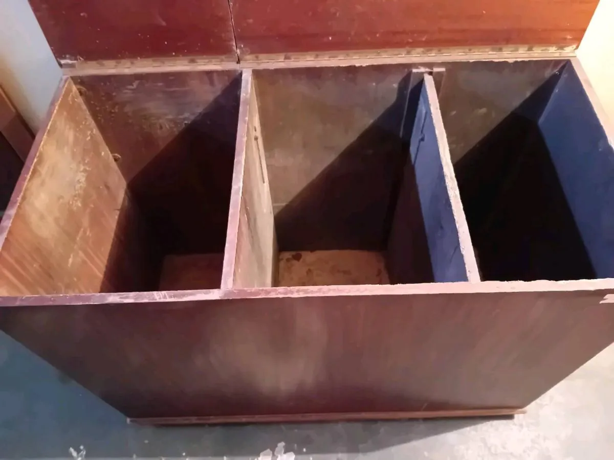 Storage container - Image 2