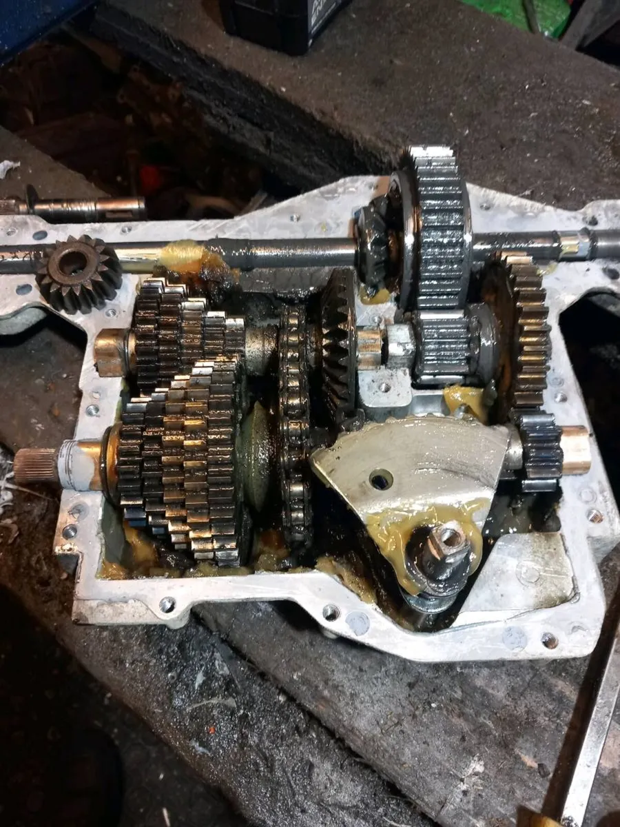 Ride on mower gearbox repairs - Image 4