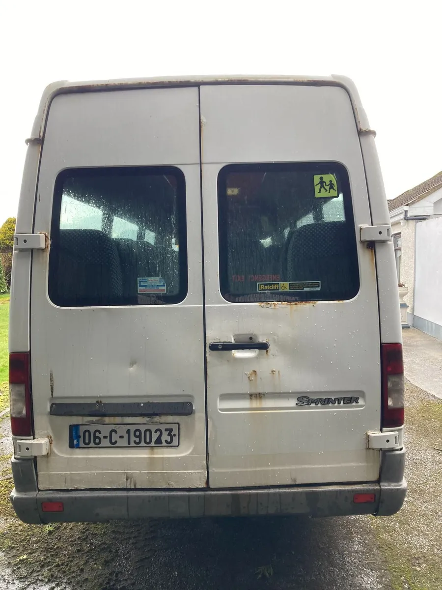 Mercedes-Benz Other 2006 - Image 2