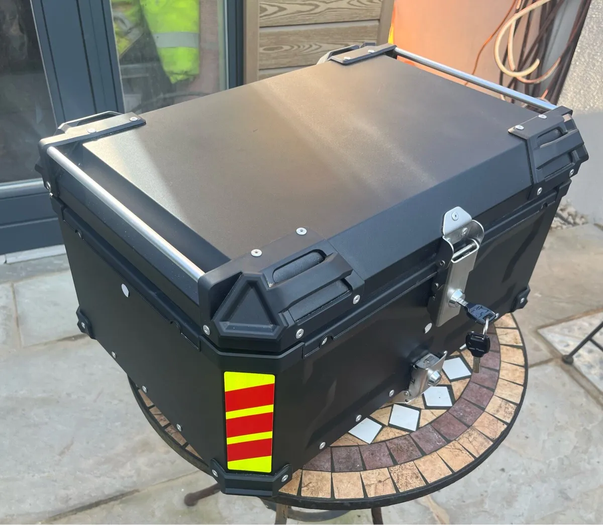 Motorbike top box - Image 2